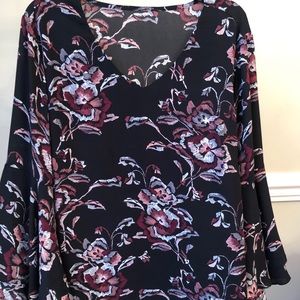 Gorgeous black printed Top